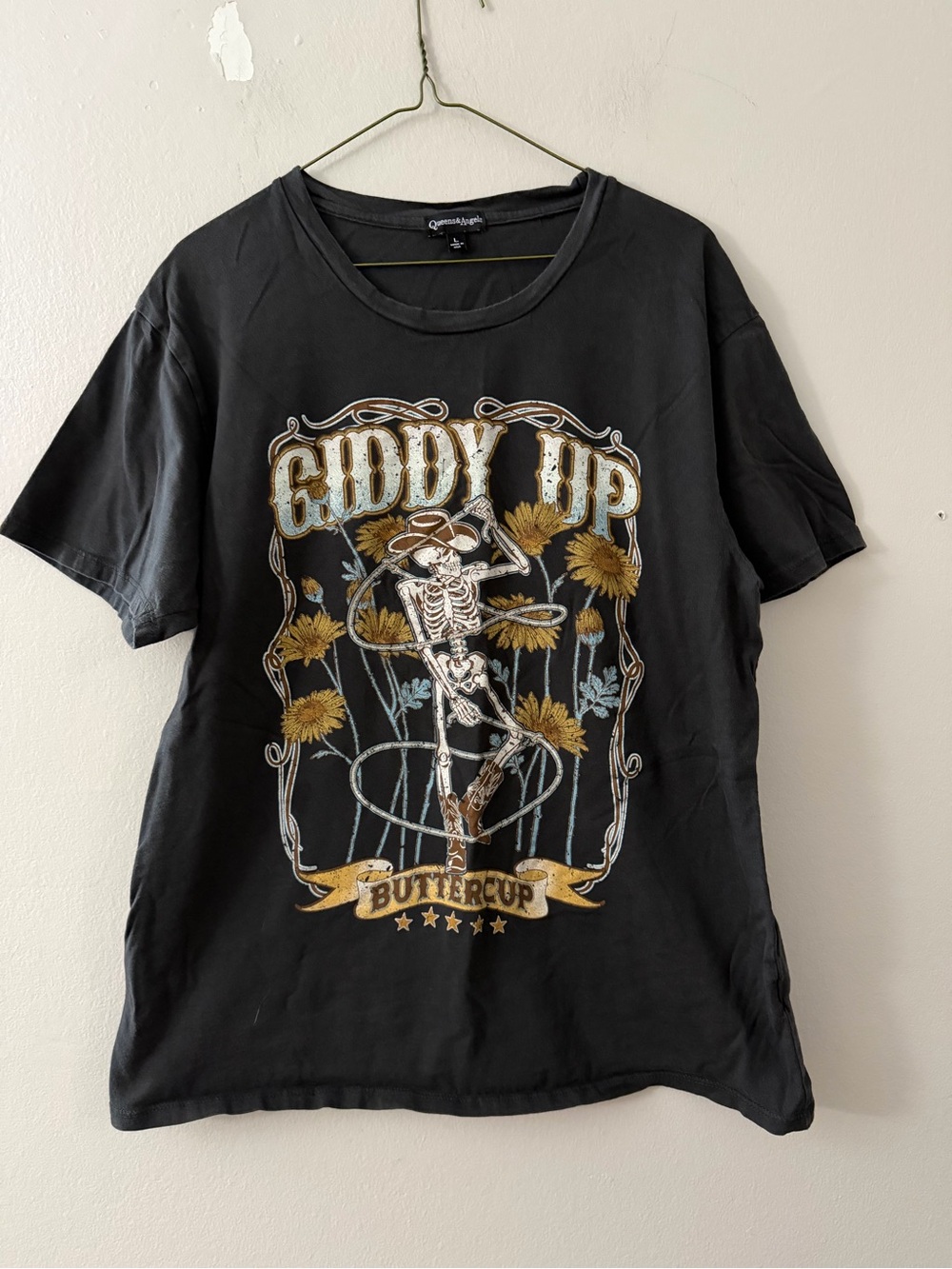 Skeleton cowboy graphic tee